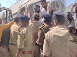 ದಾವಣಗೆರೆ: ದೂಡಾ ಕಚೇರಿಗೆ ಬೀಗ ಹಾಕಿ ಪ್ರತಿಭಟನೆ – ಭಾರೀ ಹೈಡ್ರಾಮ