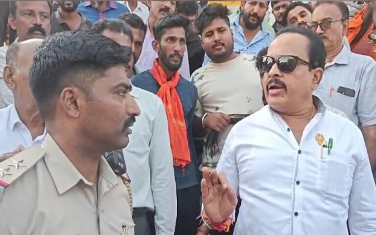 ಕೋಳಿ ಅಂಕಕ್ಕೆ ದಾಳಿ: ಪೊಲೀಸರ ಕ್ರಮಕ್ಕೆ ಶಾಸಕ ಅಶೋಕ್ ರೈ ಗರಂ