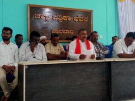 ಕನಿಷ್ಠ ಐದು ವರ್ಷಗಳ ಕಾಲ ಹೊಸ ಆಟೋರಿಕ್ಷಾ ಪರ್ಮಿಟ್ ನಿಷೇಧಿಸಿ