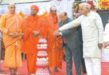 ಸಿದ್ಧೇಶ್ವರ ಸ್ವಾಮೀಜಿಯವರು ದೇವಮಾನವರು: ಡಾ. ಗುರುರಾಜ ಕರಜಗಿ