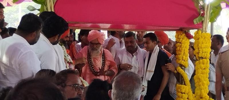 ಕೇದಾರ ಶ್ರೀಗಳಿಂದ ಅಂತಿಮ ದರ್ಶನ