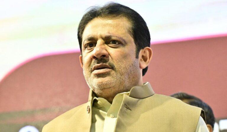 ಬಿಜೆಪಿಯವರು ನೋಟಿನಲ್ಲಿನ ಗಾಂಧಿ ಫೋಟೋ ಕೂಡ ಬದಲಿಸಬಹುದು ಬಿಜೆಪಿಯವರು ನೋಟಿನಲ್ಲಿನ ಗಾಂಧಿ ಫೋಟೋ ಕೂಡ ಬದಲಿಸಬಹುದು