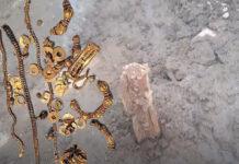 ಮನೆ ಅಡಿಪಾಯ ತೋಡುವಾಗ ಪುರಾತನ ಚಿನ್ನದ ನಿಧಿ ಪತ್ತೆ