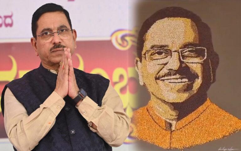 ಕೆಂಚಪ್ಪ ಬಡಿಗೇರ ಕಲೆಗೆ ಕೇಂದ್ರ ಸಚಿವ ಪ್ರಹ್ಲಾದ ಜೋಶಿ ಮೆಚ್ಚುಗೆ