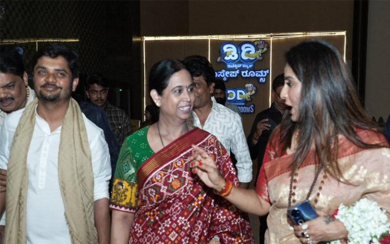 ಕನ್ನಡತಿಯಿಂದ ರಾಷ್ಟ್ರಮಟ್ಟದ ಪ್ರಯತ್ನ: ‘ಆಜಾದ್ ಭಾರತ್’ ಚಿತ್ರಕ್ಕೆ ಸಚಿವೆ ಲಕ್ಷ್ಮೀ ಹೆಬ್ಬಾಳ್ಕರ್ ಮೆಚ್ಚುಗೆ