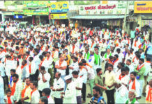 ಶಾಸಕ ಲಮಾಣಿ ಬಂಧನ: ಲಕ್ಷ್ಮೇಶ್ವರದಲ್ಲಿ ಭಾರೀ ಪ್ರತಿಭಟನೆ