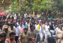 ಧಾರವಾಡ: ಉದ್ಯೋಗಾಕಾಂಕ್ಷಿಗಳ ಹೋರಾಟಕ್ಕೆ ವಿಪಕ್ಷ ನಾಯಕರ ಎಂಟ್ರಿ