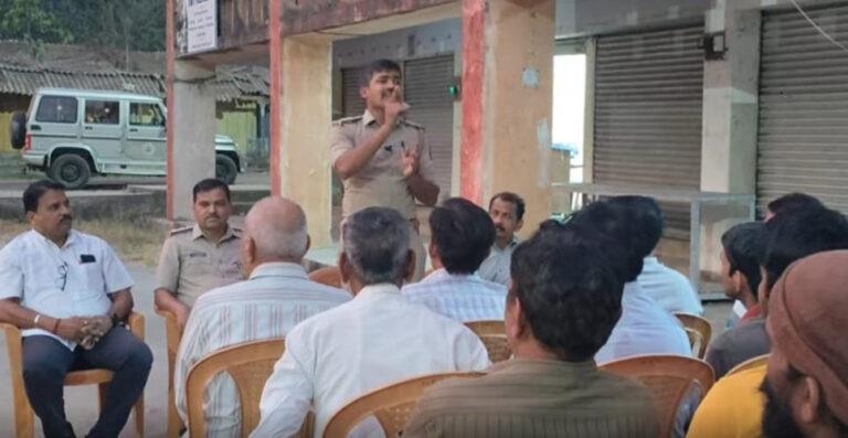 ಜನಸ್ನೇಹಿ ಪೊಲೀಸ್ ವ್ಯವಸ್ಥೆ: ದಾಂಡೇಲಿಯಲ್ಲಿ ಕಾರ್ಮಿಕರ ಸಭೆ