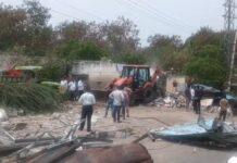 ಮಂತ್ರಾಲಯ ರಸ್ತೆಯಲ್ಲಿನ ಅನಧಿಕೃತ ಅಂಗಡಿಗಳ ತೆರವು