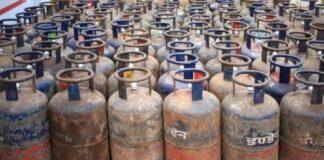 ಕಾಳಸಂತೆಯಲ್ಲಿ ಗೃಹಬಳಕೆ ಗ್ಯಾಸ್ ಸಿಲಿಂಡರ್ ಮಾರಾಟ