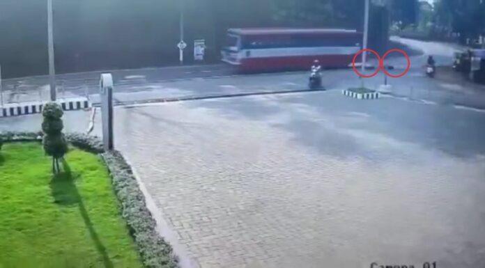 ksrtc-bus-door-accident-belthangady-students-fall-2026