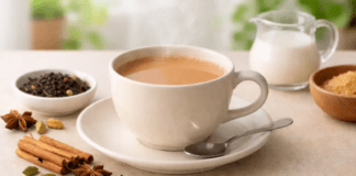 ಅವಧಿ ಮುಗಿದ ಟೀ ಪುಡಿ ಬಳಸ್ತಿದ್ದೀರಾ; ಹಳೆಯ ಚಹಾ ಪುಡಿ ಗುರುತಿಸುವುದು ಹೇಗೆ? ಇಲ್ಲಿವೆ ಬೆಸ್ಟ್ ಟಿಪ್ಸ್!