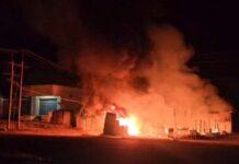 ಮಧ್ಯರಾತ್ರಿ ಸಿಲಿಂಡರ್ ಸ್ಫೋಟ: ಹೋಟೆಲ್ ಬೆಂಕಿಗಾಹುತಿ – ಬಾಲಕ ಗಂಭೀರ ಗಾಯ