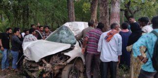 ದಾಂಡೇಲಿ ಬಳಿ ಕಾರು ಅಪಘಾತ: ಇಬ್ಬರು ಸ್ಥಳದಲ್ಲೇ ಸಾವು