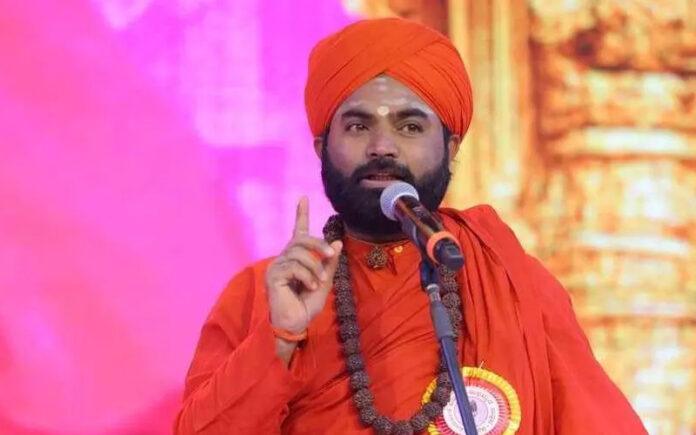 panchamasali-peetha-row-vachanand-swamiji-reaction