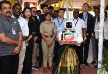 ರೋಬೋ ‘ನೀಲಾ’ ಸ್ವಾಗತ: ಮತದಾನ ಪ್ರಮಾಣ ದಾಖಲೆ ಮಟ್ಟಕ್ಕೆ