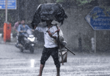 ಕರ್ನಾಟಕದಲ್ಲಿ ಮಳೆ ಅಬ್ಬರ! 22 ಜಿಲ್ಲೆಗಳಲ್ಲಿ ಗುಡುಗು-ಮಿಂಚು, ಬಿರುಗಾಳಿ; ಯೆಲ್ಲೋ ಅಲರ್ಟ್ ಘೋಷಣೆ