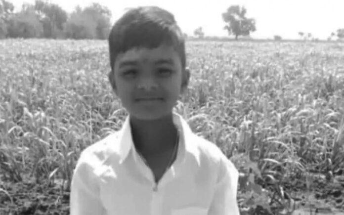 hubballi-boy-drowns-in-pit-dug-for-pillar-work