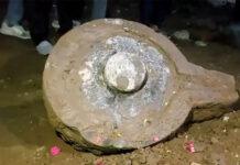 ಮಹಾಕಾಳೇಶ್ವರ ದೇವಾಲಯದ ಬಳಿ ಭವ್ಯ ಶಿವಲಿಂಗ ಪತ್ತೆ