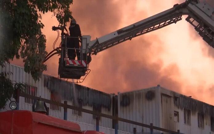 massive-fire-guts-over-200-temporary-sheds-near-udyog-bhavan-delhi