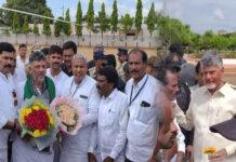 ಜಿಂದಾಲ್ ಏರ್ಪೋರ್ಟ್ಗೆ ಬಂದಿಳಿದ ಕರ್ನಾಟಕ, ಆಂಧ್ರ ಮುಖ್ಯಮಂತ್ರಿಗಳು!