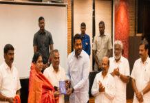 TVK ಪಕ್ಷಕ್ಕೆ ಮತ್ತಷ್ಟು ಬಲ: BJP-AIADMK ನಾಯಕರ ಭರ್ಜರಿ ಸೇರ್ಪಡೆ