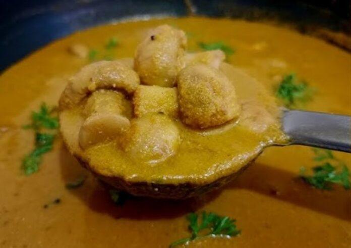 Mushroom curry