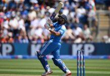 ಹಿಟ್ಮ್ಯಾನ್ ಹೊಸ ಮೈಲಿಗಲ್ಲು: ODI ರನ್ಗಳ ಪಟ್ಟಿಯಲ್ಲಿ 7ನೇ ಸ್ಥಾನ
