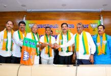 ಕಾಂಗ್ರೆಸ್ಗೆ ಶಾಕ್: ಸತೀಶ್ ಜಾರಕಿಹೊಳಿ ಆಪ್ತ ಸದಾಶಿವ BJP ಸೇರ್ಪಡೆ