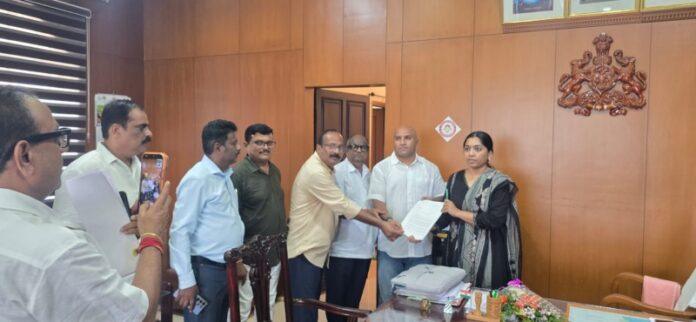 dandeli-resort-owners-seek-conditional-permission-for-water-sports-during-monsoon