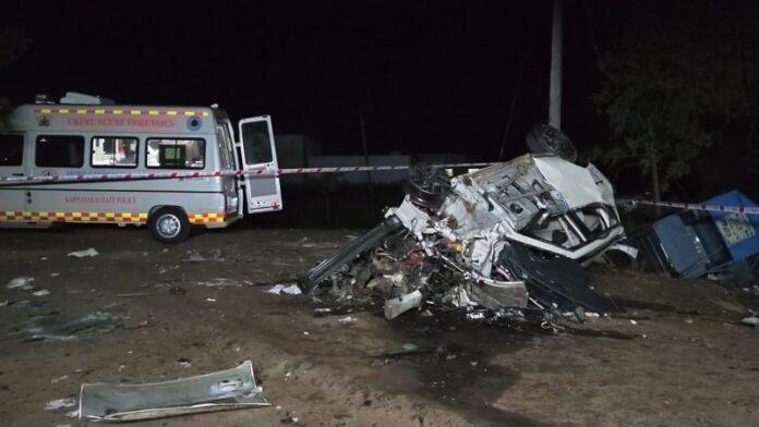 hipparagi-car-explosion-outside-bar-bagalkot-investigation