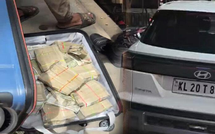 bengaluru-hosur-road-electronic-city-rs-9-crore-unaccounted-cash-seized