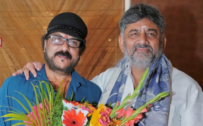 crazy-star-ravichandran-meets-karnataka-cm-dk-shivakumar-benngaluru