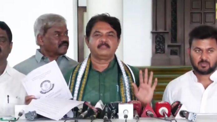 r-ashoka-demands-dismissal-of-minister-b-nagendra
