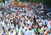 `ಬಳ್ಳಾರಿ ಚಲೋ’ ಪಾದಯಾತ್ರೆ: ಕೊಪ್ಪಳಕ್ಕೆ ಕಾಲಿಟ್ಟ ಕೇಸರಿ ಪಡೆ