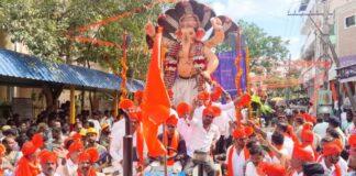 ಡಿಜೆ ಸೌಂಡ್ಗೆ ಯುವಕರ ಸ್ಟೆಪ್, ಡೊಳ್ಳಿನ ನಾದಕ್ಕೆ ಭಕ್ತರ ಕುಣಿತ; ದಾವಣಗೆರೆಯಲ್ಲಿ ಅದ್ದೂರಿ ಗಣೇಶ ವಿಸರ್ಜನೆ