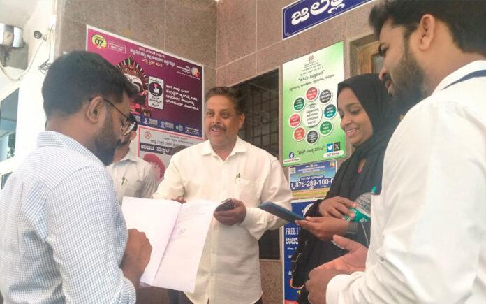 dandeli-bangurnagar-school-teachers-day-dispute-sdmc-inquiry