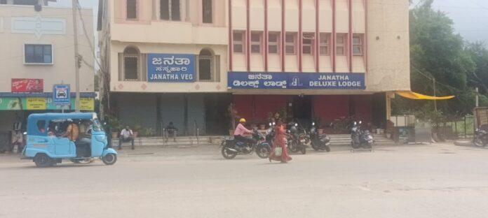davanagere-bandh-bhadra-upper-canal-water-bjp-appeal-traders