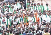 ಕೇಂದ್ರ ಸರ್ಕಾರವನ್ನೇ ನಡುಗಿಸಿದ ಹುಬ್ಬಳ್ಳಿಯ ಕಬ್ಬು ಬೆಳೆಗಾರರ ಪ್ರತಿಭಟನೆ