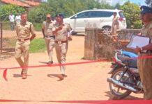 ಪಂಚಾಯಿತಿ ಕಚೇರಿಯಲ್ಲಿ ರಕ್ತದೋಕುಳಿ: ಆಸ್ತಿಗಾಗಿ ತಂದೆ-ಮಗಳನ್ನು ಕೊಚ್ಚಿಹಾಕಿದ ಸಹೋದರರು