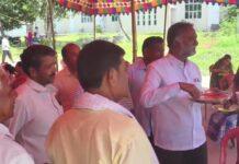 ಅಧಿಕಾರದ ಅಹಂ ಇಲ್ಲ… ಭಕ್ತಿಯ ಮುಂದೆ ಸಚಿವರೂ ಸಾಮಾನ್ಯ ಭಕ್ತನೇ!