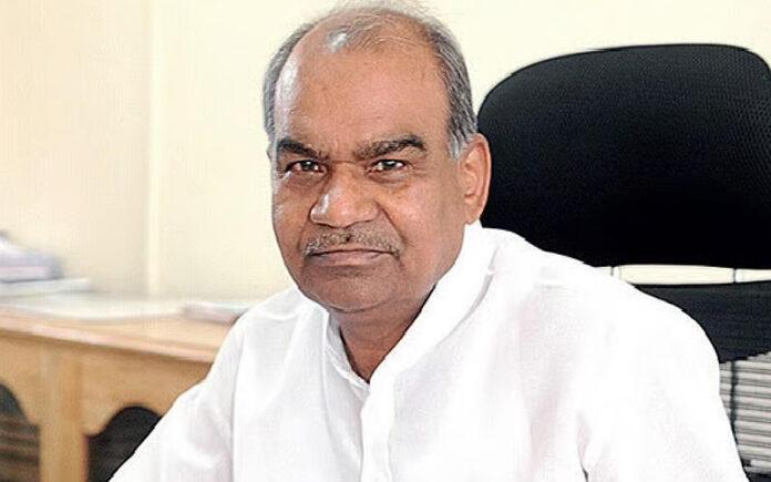 sg-siddaramaiah-alleges-political-interference-kannada-sahitya-parishat