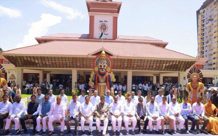 tulu-second-additional-official-language-karnataka-mangaluru-cabinet-meeting-32611-crore