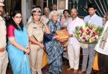 ರಾಜಮನೆತನಕ್ಕೆ ದಸರಾ ಆಹ್ವಾನ ನೀಡಿದ ಸಚಿವ ಯತೀಂದ್ರ