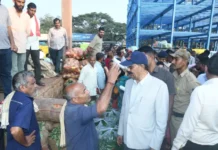 ‘ಎಪಿಎಂಸಿನಾ, ಪ್ರೈವೇಟ್ ಬಿಸಿನೆಸ್ಸಾ?’ ಬೆಳಗಾವಿ ಮಾರುಕಟ್ಟೆಯಲ್ಲಿ ಉಪಲೋಕಾಯುಕ್ತರ ಖಡಕ್ ಪ್ರಶ್ನೆ!