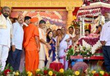 ಮೈಸೂರು ದಸರಾ ಮಹೋತ್ಸವಕ್ಕೆ ಗವಿಶ್ರೀಗಳಿಂದ ಚಾಲನೆ